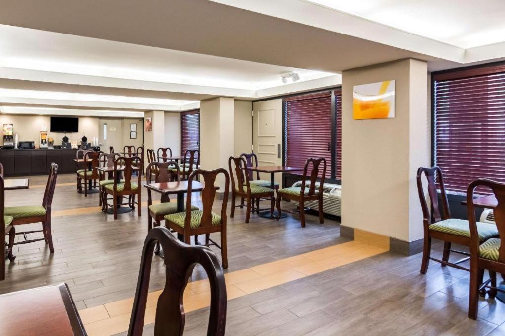Quality Inn Manassas Exterior foto